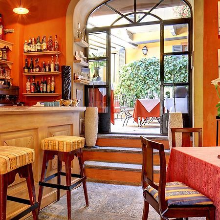 Hotel Il Cortile Cannero Riviera Eksteriør billede